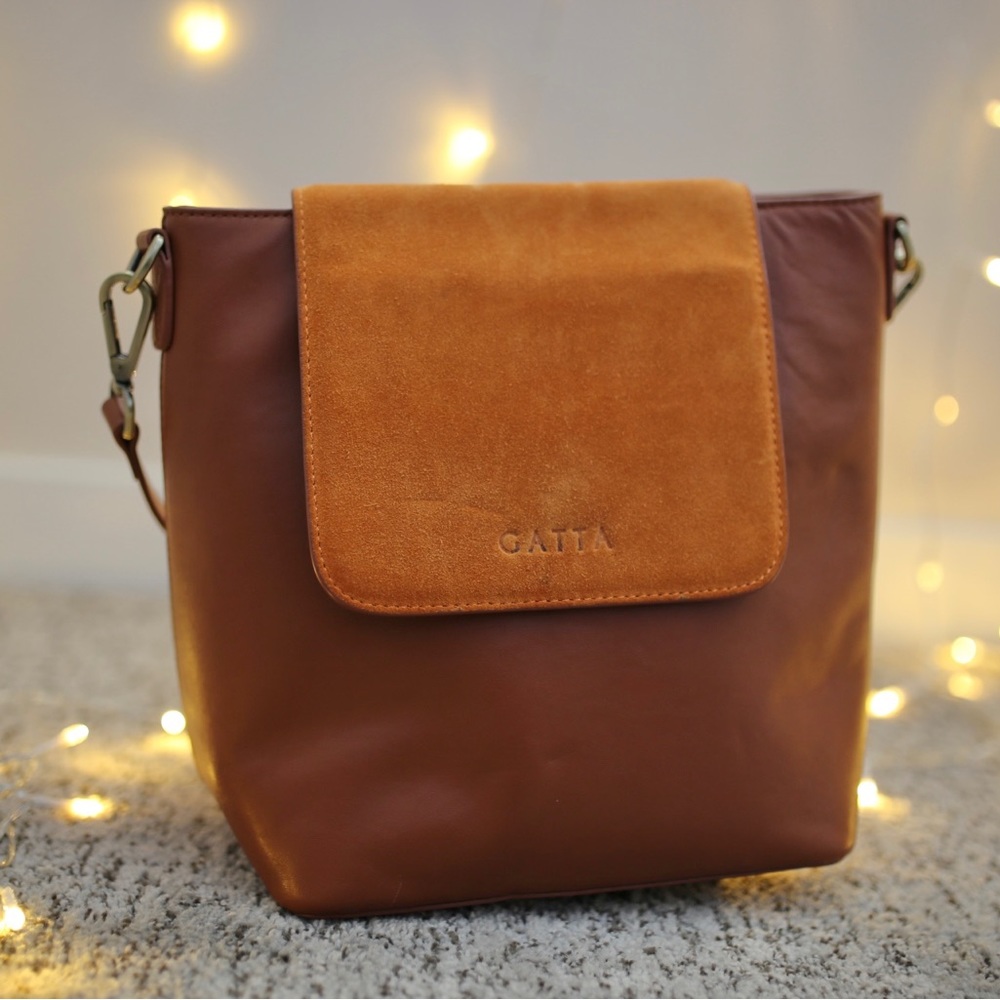 Gatta Christie camera bag